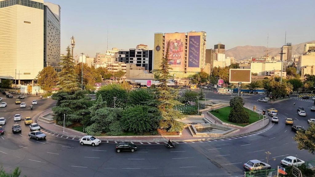 1717730 7136656 میدان ونک